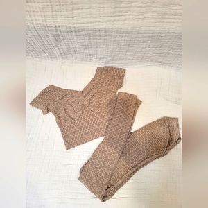Matching waffle set brown size small like new